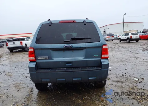 2011 Ford Escape Xlt z USA, uszkodzony, nr VIN 1FMCU0DG5BKA78379